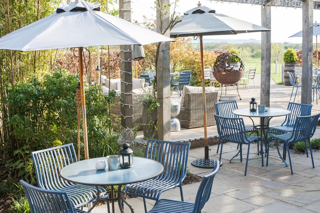 Bed and Breakfast The Bell, Alderminster Стратфорд-апон-Эйвон Экстерьер фото